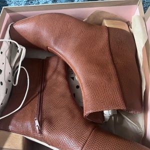 Charlotte Stone Boots